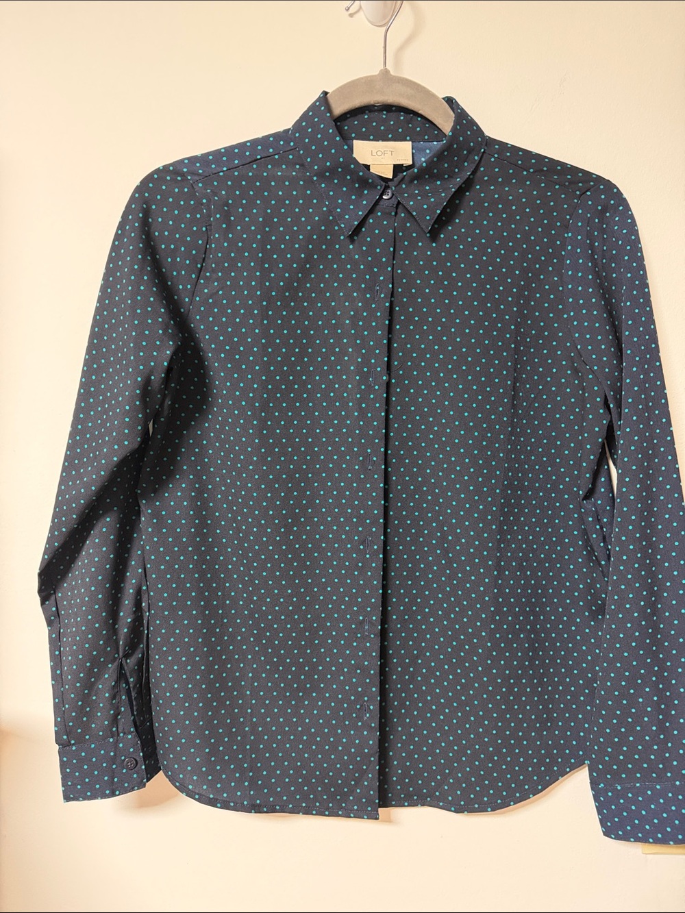 LOFT Men's Navy Blue Button-Up Shirt with Teal Polka Dots
